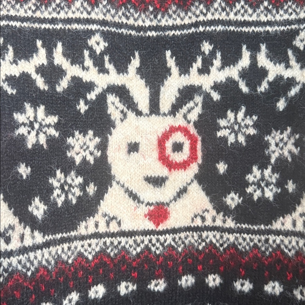 Target Universal Thread Cozy Alpine Bullseye Dog … - image 6